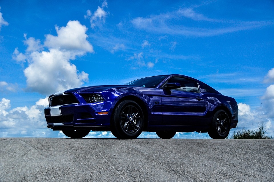 blue mustang gt